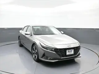 Hyundai ELANTRA 2023 Limited 4dr Sedan