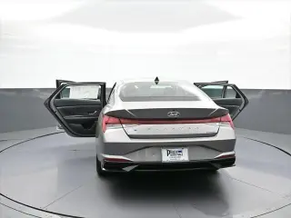 Hyundai ELANTRA 2023 Limited 4dr Sedan