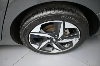 Hyundai ELANTRA 2023 SEL 4dr Sedan