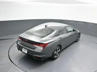 Hyundai ELANTRA 2023 SEL 4dr Sedan
