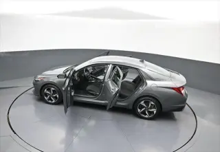 Hyundai ELANTRA 2023 SEL 4dr Sedan