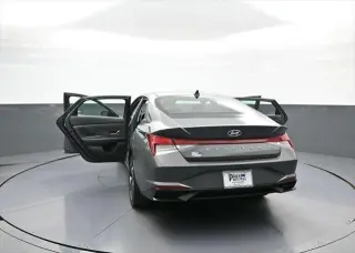 Hyundai ELANTRA 2023 SEL 4dr Sedan
