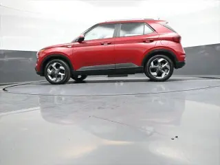 Hyundai VENUE 2023 Limited 4dr Crossover