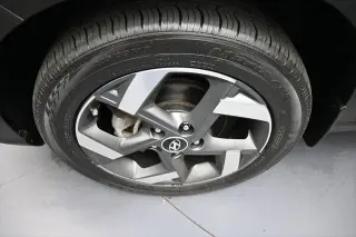Hyundai VENUE 2023 Limited 4dr Crossover