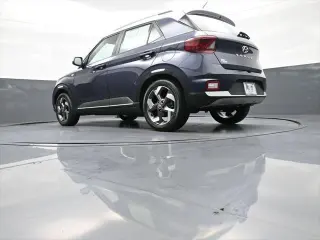 Hyundai VENUE 2023 Limited 4dr Crossover