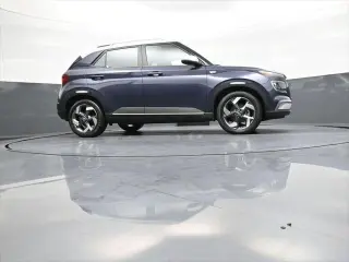 Hyundai VENUE 2023 Limited 4dr Crossover