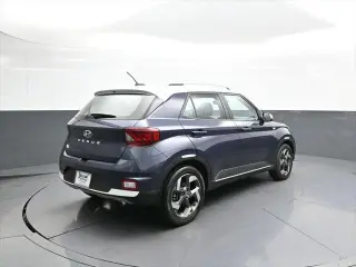 Hyundai VENUE 2023 Limited 4dr Crossover