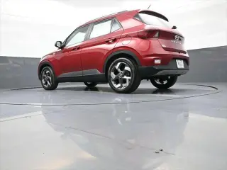 Hyundai VENUE 2023 Limited 4dr Crossover