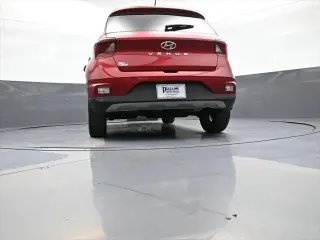 Hyundai VENUE 2023 Limited 4dr Crossover