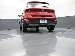 Hyundai VENUE 2024 SEL 4dr Crossover