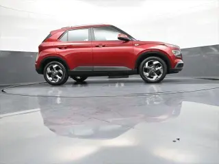 Hyundai VENUE 2024 SEL 4dr Crossover