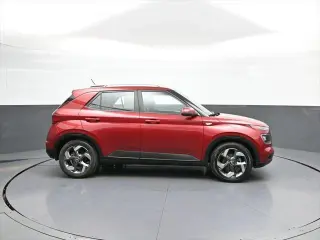Hyundai VENUE 2023 SEL 4dr Crossover