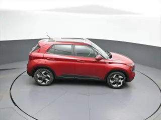 Hyundai VENUE 2023 SEL 4dr Crossover