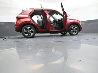 Hyundai VENUE 2023 SEL 4dr Crossover