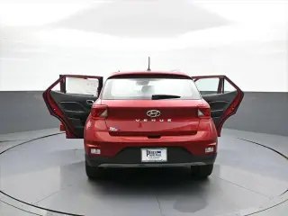 Hyundai VENUE 2023 SEL 4dr Crossover