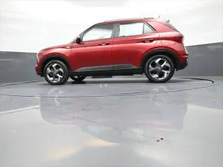 Hyundai VENUE 2023 SEL 4dr Crossover
