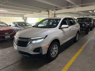 Chevrolet Equinox 2023 4x4 LT 4dr SUV w/1LT