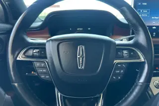 Lincoln Nautilus 2022 Reserve 4dr SUV