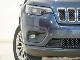 Jeep Cherokee 2021 4x4 Latitude Lux 4dr SUV