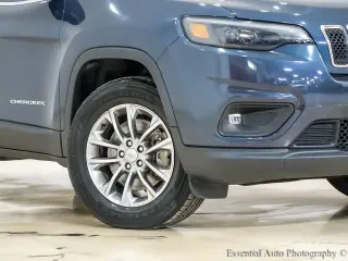 Jeep Cherokee 2021 4x4 Latitude Lux 4dr SUV