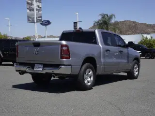 Ram 1500 2023 4x2 Big Horn 4dr Crew Cab 5.6 ft. SB Pickup