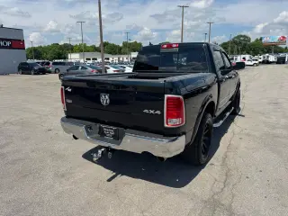 2017 RAM 1500 Laramie 4x4 Crew Cab 5'7" Box