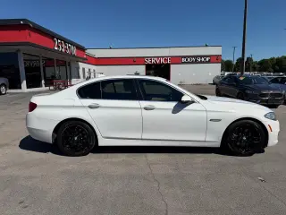 2016 BMW 5 Series 528i