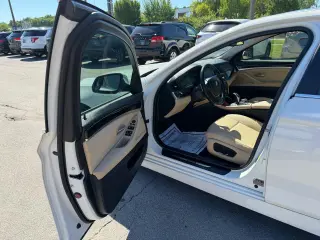 2016 BMW 5 Series 528i