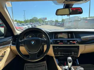 2016 BMW 5 Series 528i