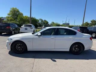 2016 BMW 5 Series 528i