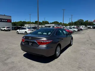 2017 Toyota Camry XLE Auto (Natl)