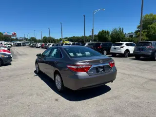 2017 Toyota Camry XLE Auto (Natl)