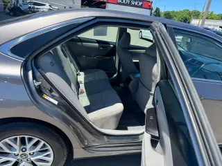 2017 Toyota Camry XLE Auto (Natl)