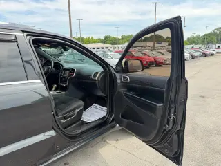 2016 Jeep Grand Cherokee Laredo