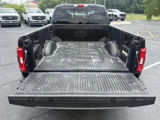 Ford F-150 2023 4x4 XLT 4dr SuperCrew 5.5 ft. SB