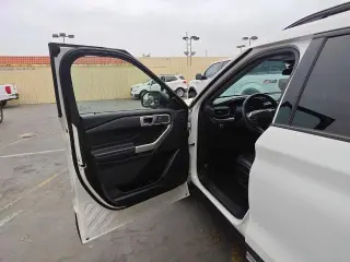 Ford Explorer 2023 XLT 4dr SUV