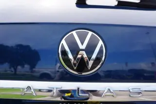 Volkswagen Atlas 2021 V6 SE 4dr SUV w/Technology (midyear release)