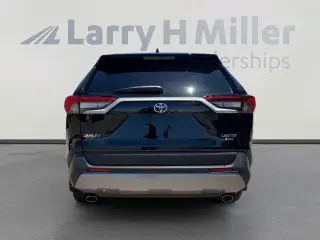 Toyota RAV4 2025 AWD Limited 4dr SUV