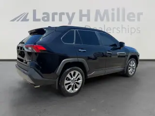 Toyota RAV4 2025 AWD Limited 4dr SUV