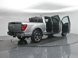Ford F-150 2024 4x2 STX 4dr SuperCrew 5.5 ft. SB