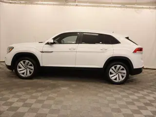 Volkswagen Atlas Cross Sport 2023 V6 SE 4dr SUV w/Technology
