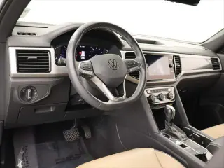 Volkswagen Atlas Cross Sport 2023 V6 SE 4dr SUV w/Technology