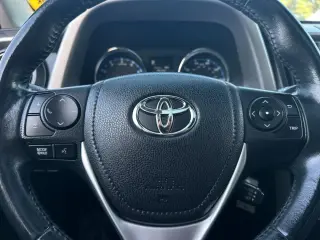 Toyota RAV4 2016 XLE 4dr SUV