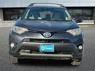 Toyota RAV4 2016 XLE 4dr SUV