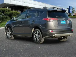 Toyota RAV4 2016 XLE 4dr SUV
