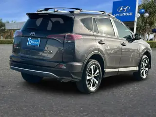 Toyota RAV4 2016 XLE 4dr SUV
