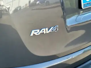 Toyota RAV4 2016 XLE 4dr SUV
