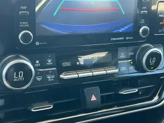 Toyota Highlander 2020 AWD XLE 4dr SUV