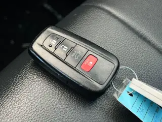 Toyota Highlander 2020 AWD XLE 4dr SUV
