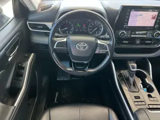 Toyota Highlander 2020 AWD XLE 4dr SUV